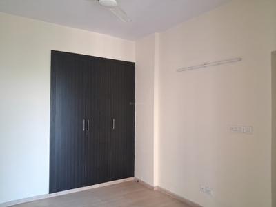 Bedroom Image of 1609 Sq.ft 3 BHK Apartment / Flat for rent in DLF Capital Greens Phase 1 And 2, Karampura New Delhi for Rs. 71000