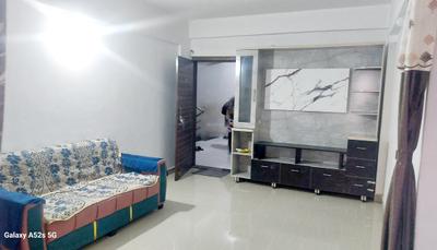 Bedroom Image of 1033 Sq.ft 3 BHK Apartment / Flat for rent in Ashish Silver Oak Apartment, Manjari Budruk Pune for Rs. 23000