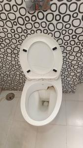 Bathroom Image of 2000 Sq.ft 3 BHK Apartment / Flat for sale in Dhantoli Nagpur for Rs. 15100000