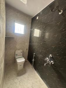Bathroom Image of 650 Sq.ft 1 RK Apartment / Flat for rent in Bibwewadi Pune for Rs. 15000