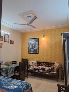 Bedroom Image of 950 Sq.ft 3 BHK Builder Floor for sale in Pitampura New Delhi for Rs. 7500000