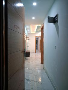Main Entrance Image of 1050 Sq.ft 2 BHK Apartment / Flat for sale in Sector 102 Noida for Rs. 4375000