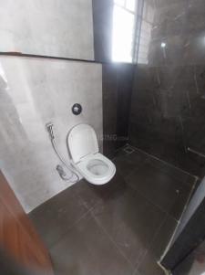 Bathroom Image of 933 Sq.ft 3 BHK Apartment / Flat for rent in 24 Sunshine Towers, Spine Road Pune for Rs. 26500