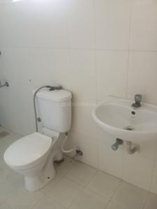 Bathroom Image of 883 Sq.ft 2 BHK Apartment / Flat for sale in TVH Svaya, Pennalur, Sriperumbudur Chennai for Rs. 3500000