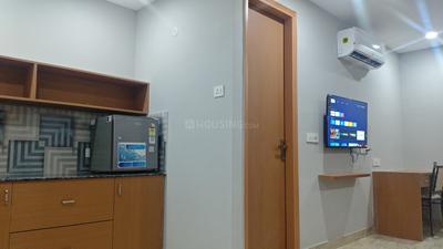 Bedroom Image of 450 Sq.ft 1 RK Apartment / Flat for rent in Sector 128 Noida for Rs. 20000