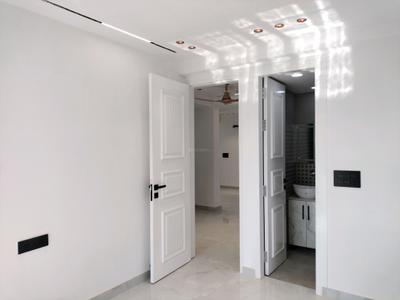 Bedroom Image of 1900 Sq.ft 3 BHK Apartment / Flat for sale in Vrindavan Apartment, Sector 6 Dwarka New Delhi for Rs. 28500000