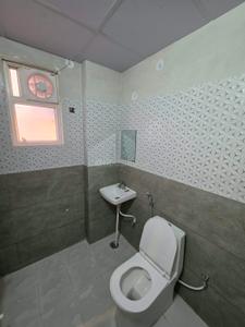 Bathroom Image of 550 Sq.ft 1 RK Studio for rent in Jagatpura Jaipur for Rs. 22000