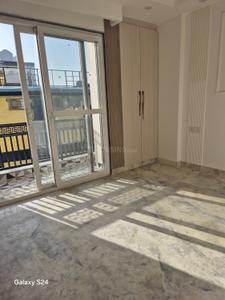 Bedroom Image of 1200 Sq.ft 3 BHK Apartment / Flat for sale in Vasant Kunj New Delhi for Rs. 15000000