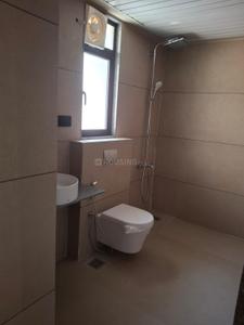 Bathroom Image of 3900 Sq.ft 4 BHK Apartment / Flat for sale in Sahastra Splendora 2, Bopal Ahmedabad for Rs. 27200000