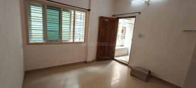 Bedroom Image of 1000 Sq.ft 2 BHK Builder Floor for rent in Cox Town Bengaluru for Rs. 20000