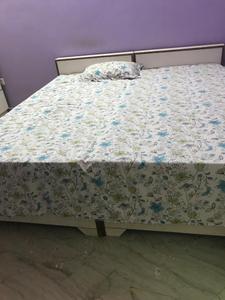 Bedroom Image of 2000 Sq.ft 2 BHK Builder Floor for rent in Gomti Nagar Lucknow for Rs. 22000