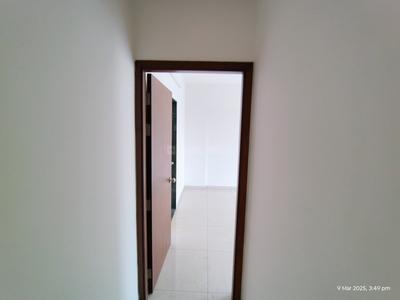 Bedroom Image of 600 Sq.ft 2 BHK Apartment / Flat for sale in Godrej Bayview, Vashi Navi Mumbai for Rs. 13200000