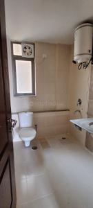 Bathroom Image of 1170 Sq.ft 3 BHK Apartment / Flat for sale in Unitech Uniworld Gardens 2, Sector 47 Gurgaon for Rs. 19000000