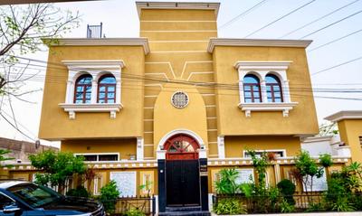 5 BHK Independent House
