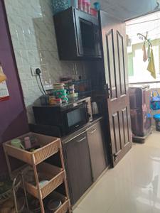 Kitchen Image of 1500 Sq.ft 3 BHK Apartment / Flat for rent in Sunpharma Road Vadodara for Rs. 18500