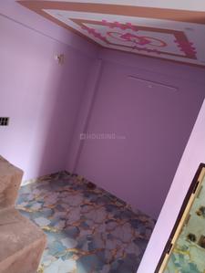 Bedroom Image of 800 Sq.ft 5 BHK Independent House for rent in Para Lucknow for Rs. 12000