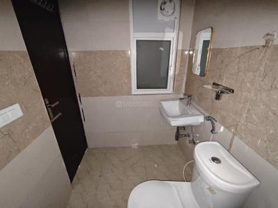 Image of 1115 Sq.ft 3 BHK Apartment / Flat for rent in NBCC Golf Homes, Noida Extension, Greater Noida for Rs. 21990