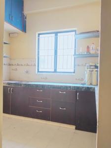 Kitchen Image of 910 Sq.ft 1 BHK Apartment / Flat for rent in Makarba Ahmedabad for Rs. 14000