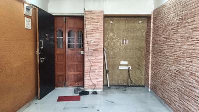 Living Room Image of 520 Sq.ft 1 BHK Apartment / Flat for rent in Borivali West Mumbai for Rs. 30000