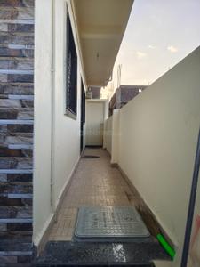 Balcony Image of 700 Sq.ft 1 BHK Independent House for rent in Tarfile Gulbarga for Rs. 5000