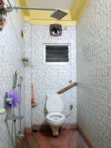 Common Bathroom Image of 945 Sq.ft 2 BHK Apartment / Flat for sale in Maa Apartment, Bansdroni Kolkata for Rs. 3800000