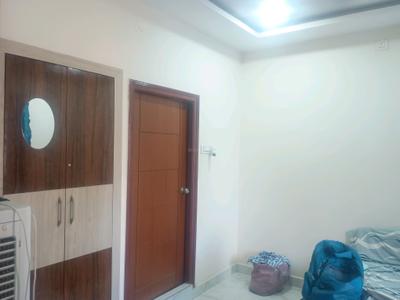 Bedroom Image of 1800 Sq.ft 3 BHK Apartment / Flat for rent in Madhapur Hyderabad for Rs. 41000