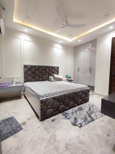 Bedroom Image of 1050 Sq.ft 3.5 BHK Builder Floor for sale in Pitampura New Delhi for Rs. 9000000