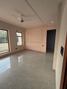 Bedroom Image of 2400 Sq.ft 4 BHK Builder Floor for sale in Ashoka Residency, Sector 34 Faridabad for Rs. 27000000