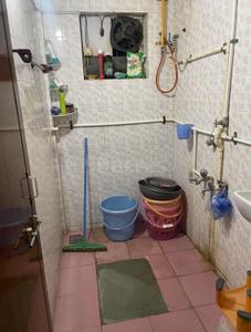 Bathroom Image of 700 Sq.ft 1 BHK Apartment / Flat for sale in Sai appartment, Tadwadi Surat for Rs. 2550000
