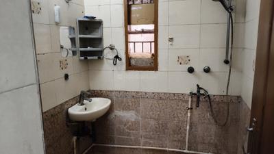 Image of 1000 Sq.ft 2 BHK Apartment / Flat for rent in Pink Apartments, Sector 18 Dwarka, New Delhi for Rs. 35000