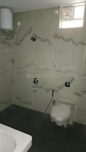 Bathroom Image of 5000 Sq.ft 4 BHK Villa for rent in Nahar Lilium Lantana, Powai Mumbai for Rs. 310000