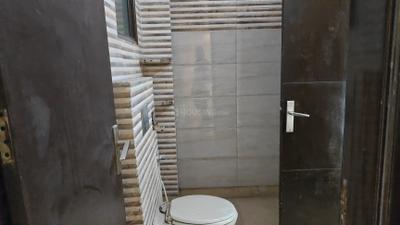 Image of 1800 Sq.ft 3 BHK Builder Floor for sale in Paschim Vihar, New Delhi for Rs. 30000000