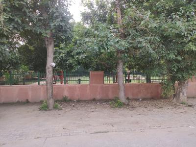 Image of 500 Sq.ft Residential Plot / Land for sale in Sector 21C, Faridabad for Rs. 115000000