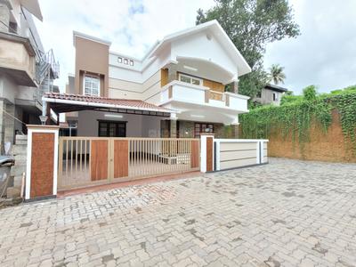 3.5 BHK Flat