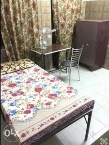 Bedroom Image of Pg house 🏠 feel like home in Alambagh, Lucknow