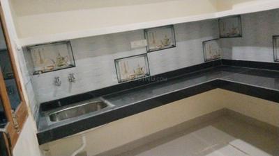 Kitchen Image of 800 Sq.ft 2 BHK Builder Floor for rent in Chitaipur Varanasi for Rs. 8000