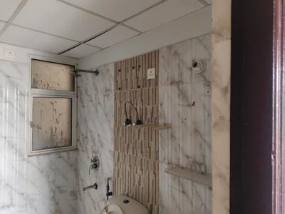 Image of 1050 Sq.ft 2.5 BHK Apartment / Flat for sale in Amrapali Silicon City, Sector 76, Noida for Rs. 11800000