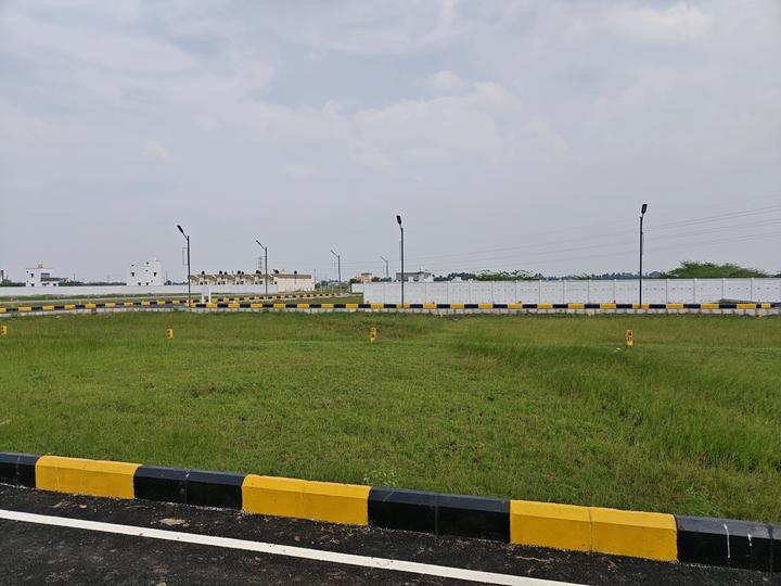 Padappai Main Image 1