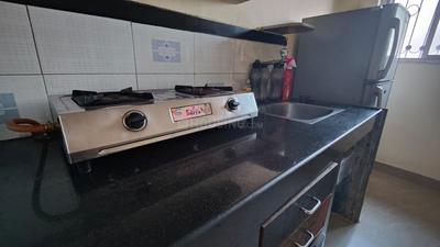 Kitchen Image of preeti pg in Sion, Mumbai