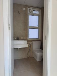 Bathroom Image of 650 Sq.ft 2 BHK Apartment / Flat for sale in Tata Serein Phase 1, Thane West Thane for Rs. 18000000