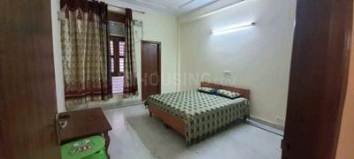Bedroom Image of 1200 Sq.ft 2 BHK Independent House for rent in Sector 31 Noida for Rs. 36000
