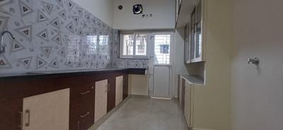 Kitchen Image of 1150 Sq.ft 3 BHK Builder Floor for rent in Ekkatuthangal Chennai for Rs. 35001