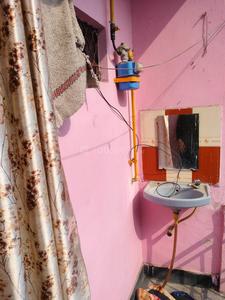 Balcony Image of 295 Sq.ft 1 RK Builder Floor for rent in Shahdara New Delhi for Rs. 5500