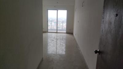 Living Room Image of 1636 Sq.ft 3 BHK Apartment / Flat for sale in DLF Capital Greens Phase 1 And 2, Karampura New Delhi for Rs. 24500000