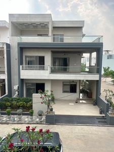 Image of 5600 Sq.ft 6 BHK Villa for sale in Goldbricks Alaya Villas Anandam World City , Labhandih, Raipur for Rs. 39000000