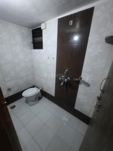 Bathroom Image of 1700 Sq.ft 3 BHK Apartment / Flat for rent in Indira Nagar Nashik for Rs. 22000