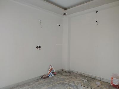 Bedroom Image of 650 Sq.ft 2 BHK Builder Floor for sale in Khanpur New Delhi for Rs. 3700000