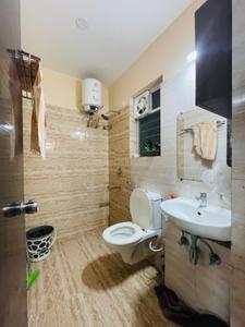 Bathroom Image of 1177 Sq.ft 3 BHK Apartment / Flat for sale in Merlin Maximus, Sodepur Kolkata for Rs. 9000000