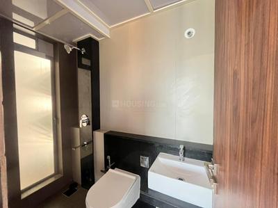 Image of 850 Sq.ft 2 BHK Apartment / Flat for sale in Rajesh White City, Kandivali East, Mumbai for Rs. 21500000