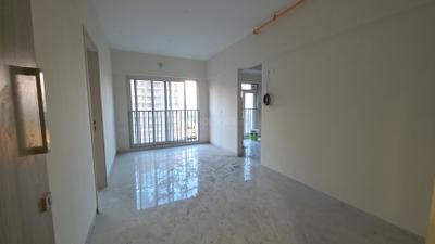 Living Room Image of 560 Sq.ft 1 BHK Apartment / Flat for rent in Swastik Platinum, Vikhroli East Mumbai for Rs. 40000